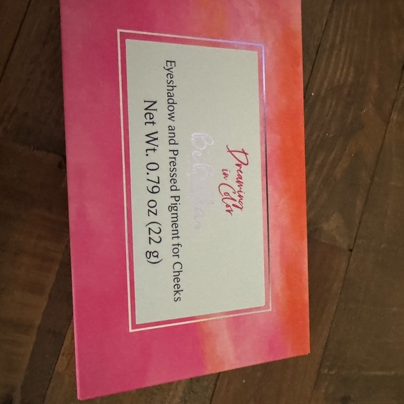 BeBella Cosmetics, Dreaming in Color, Eyeshadow Palette - Picture 2 of 2